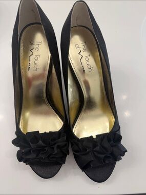 Touch of Nina Black Ruffle Peep-Toe Heels
